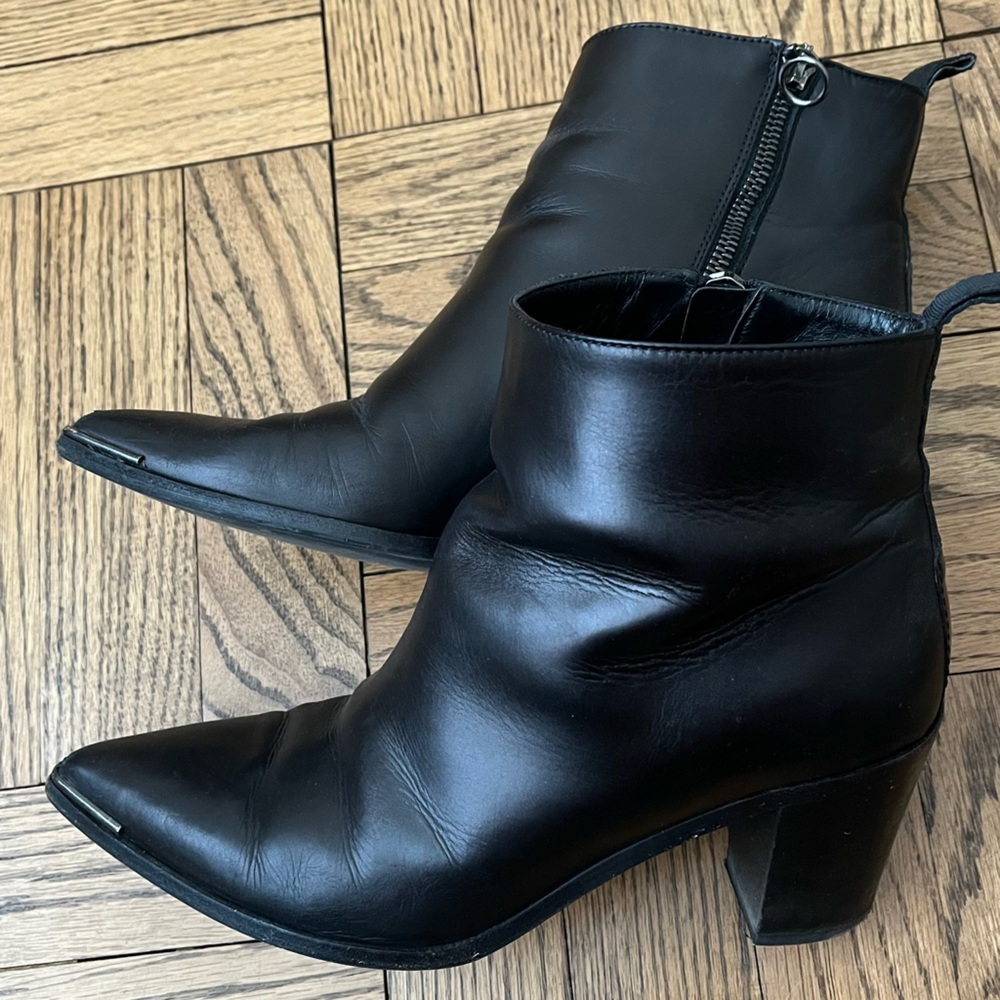 Acne Studios // Loma Ankle Boots // Black // 38